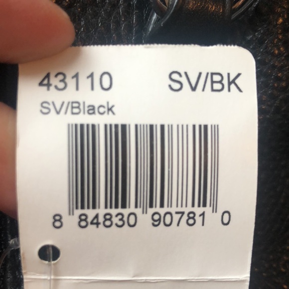 NWT Authentic Coach Bag. Wristlet or Shoulder - Picture 11 of 11